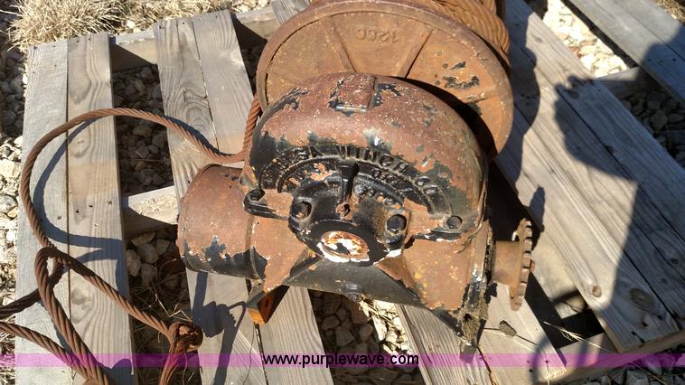 image for item L6621 (2) Tulsa winches