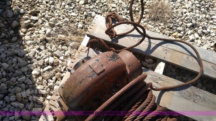 image for item L6621 (2) Tulsa winches