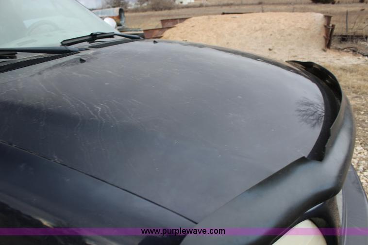 image for item L6637 2001 Ford F150 XLT SuperCrew pickup truck