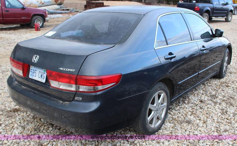 image for item L6638 2003 Honda Accord EX