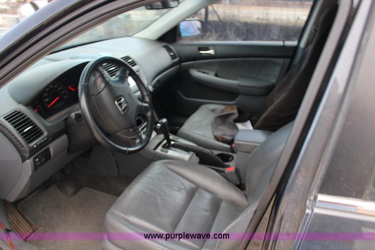 image for item L6638 2003 Honda Accord EX