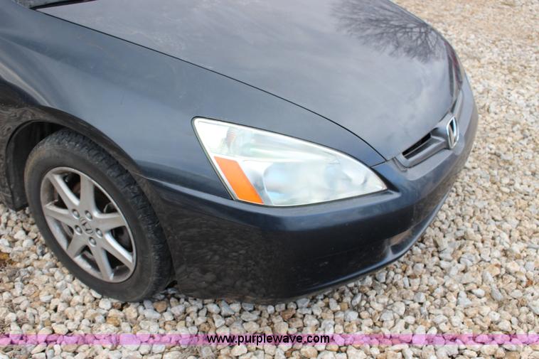 image for item L6638 2003 Honda Accord EX