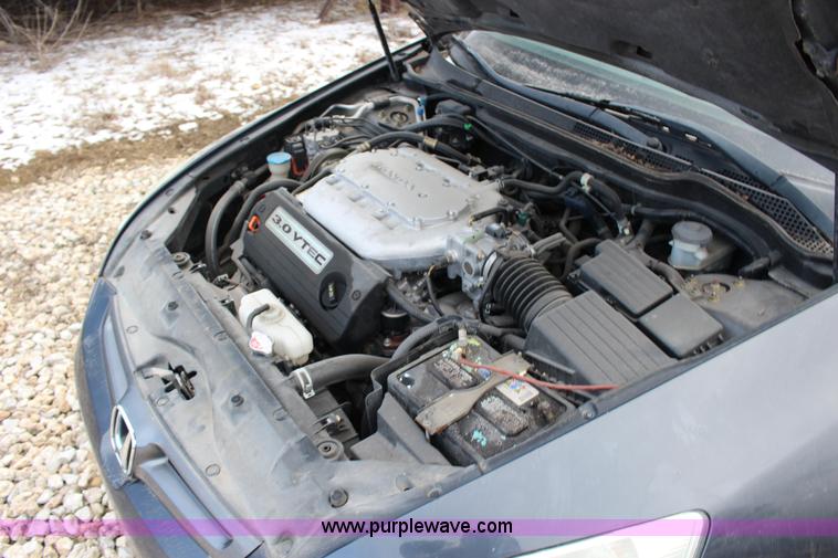 image for item L6638 2003 Honda Accord EX