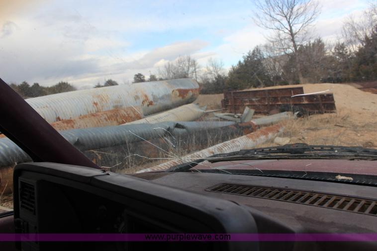 image for item L6639 1988 Chevrolet 1500 pickup truck