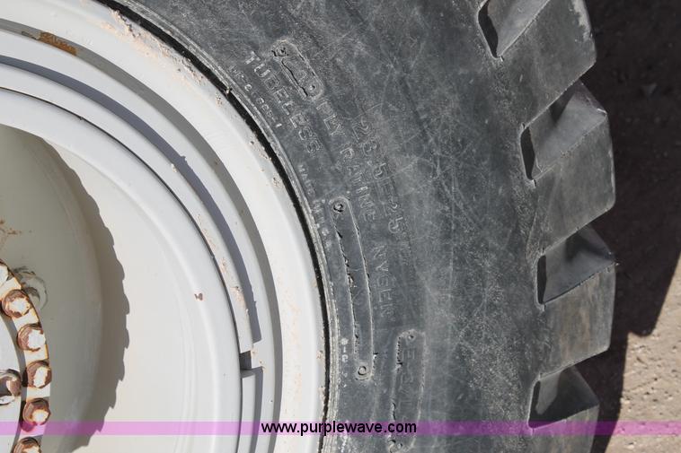 image for item AO9583 1994 Link Belt RTC-8030 crane