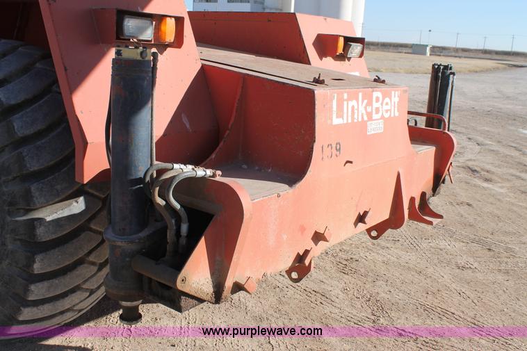 image for item AO9583 1994 Link Belt RTC-8030 crane