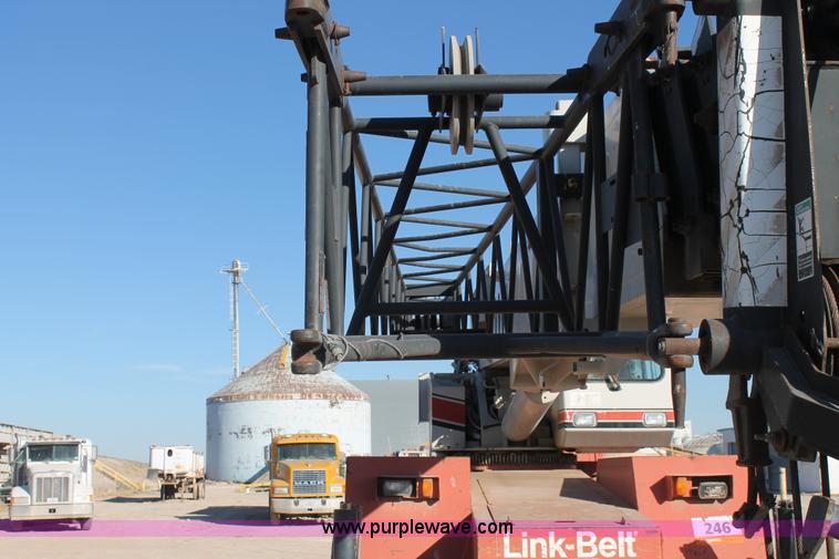 image for item AO9583 1994 Link Belt RTC-8030 crane