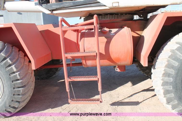 image for item AO9583 1994 Link Belt RTC-8030 crane