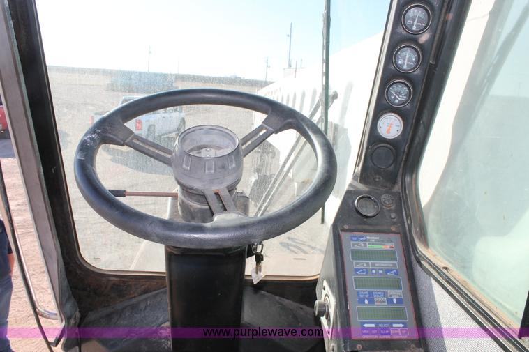 image for item AO9583 1994 Link Belt RTC-8030 crane