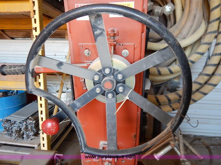 image for item AV9528 General 550 Dig-R-Mobile auger drill