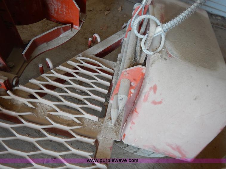 image for item AV9528 General 550 Dig-R-Mobile auger drill