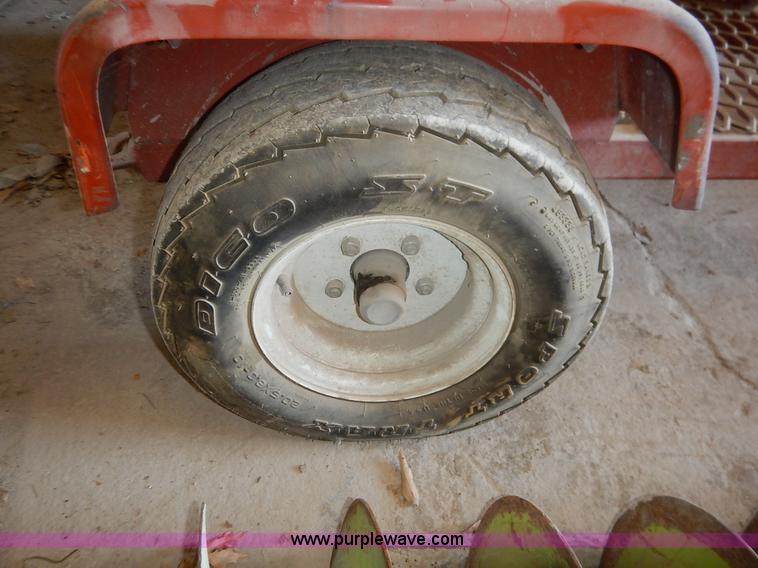 image for item AV9528 General 550 Dig-R-Mobile auger drill