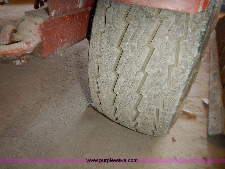 image for item AV9528 General 550 Dig-R-Mobile auger drill