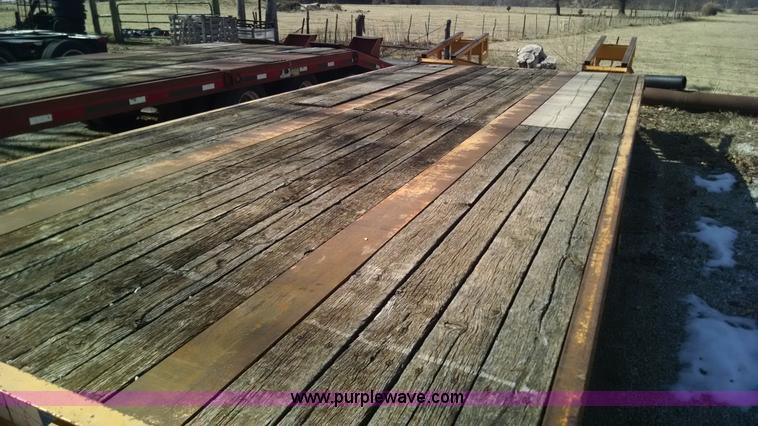 image for item AW9049 1998 Holden HCZ40KT equipment trailer