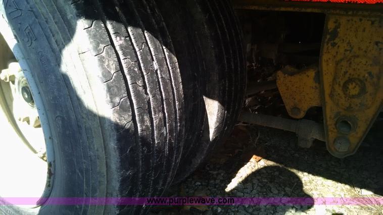 image for item AW9049 1998 Holden HCZ40KT equipment trailer