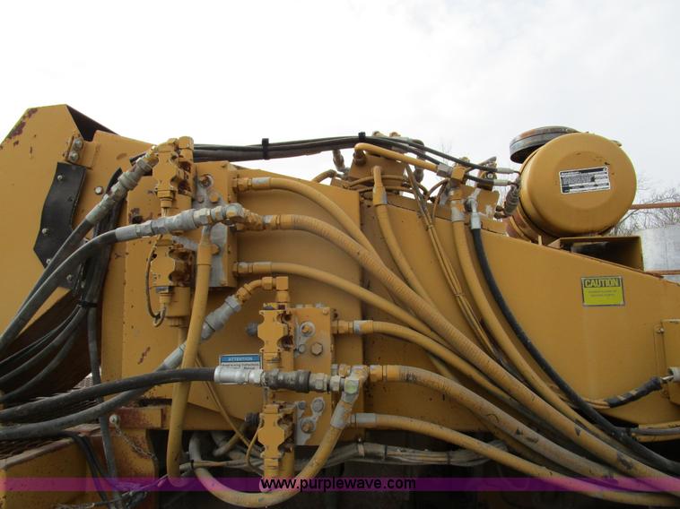 image for item D2305 Etnyre chip spreader