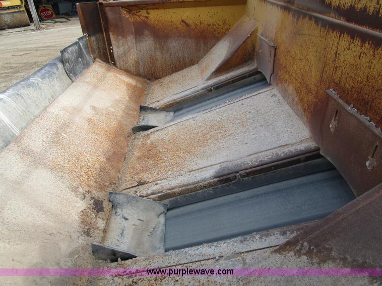 image for item D2305 Etnyre chip spreader