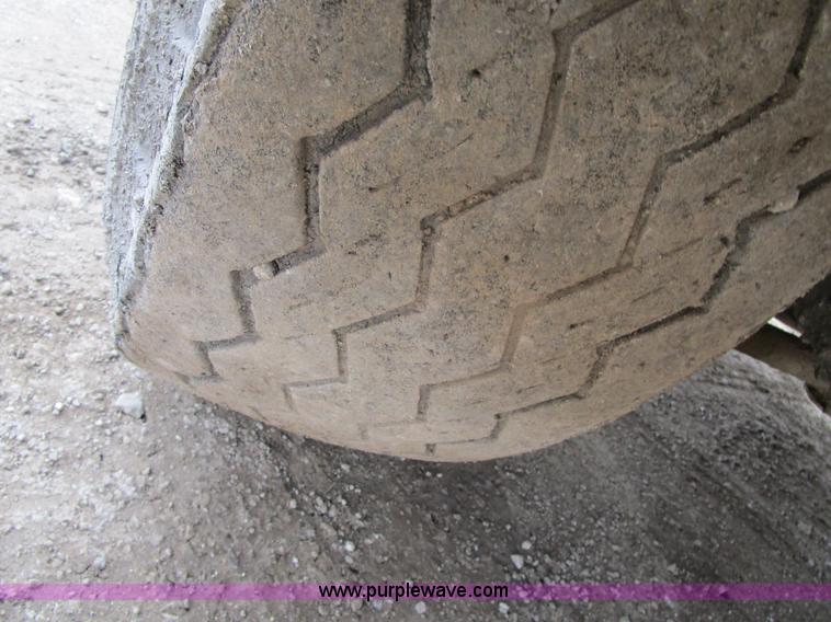 image for item D2305 Etnyre chip spreader