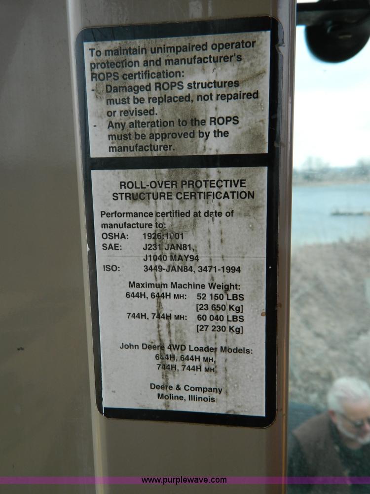 image for item D6133 2001 John Deere 744H wheel loader