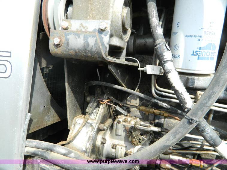 image for item D6147 1977 White 2-155 Field Boss tractor