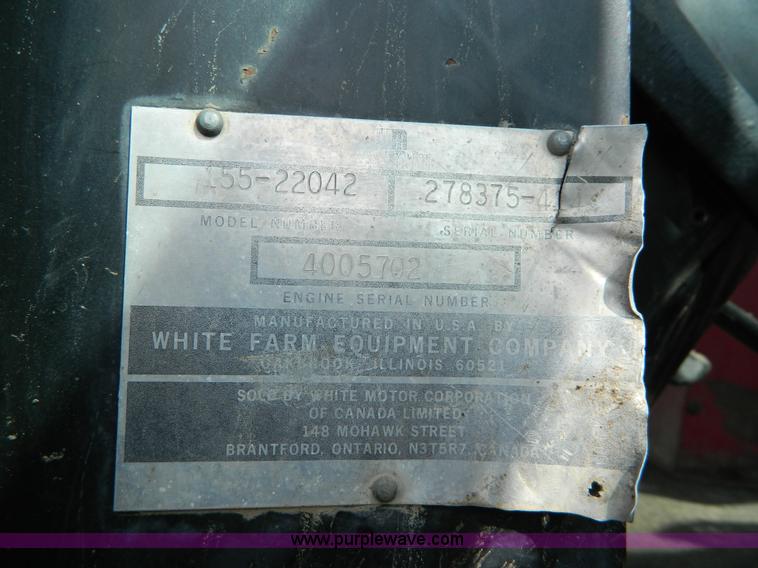 image for item D6147 1977 White 2-155 Field Boss tractor