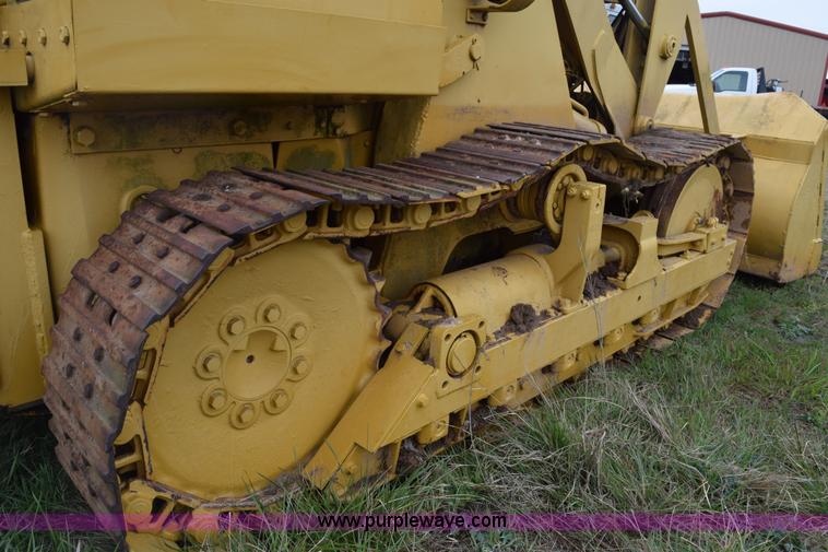 image for item E6238 Allis Chalmers 655 track loader
