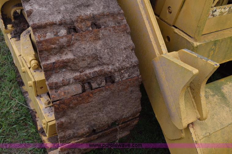 image for item E6238 Allis Chalmers 655 track loader