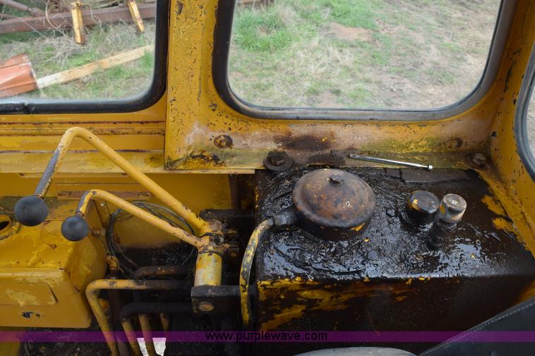 image for item E6248 Hough H30 wheel loader