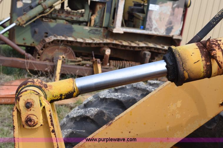 image for item E6248 Hough H30 wheel loader