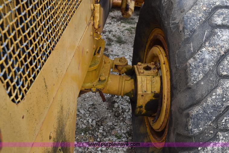 image for item E6248 Hough H30 wheel loader
