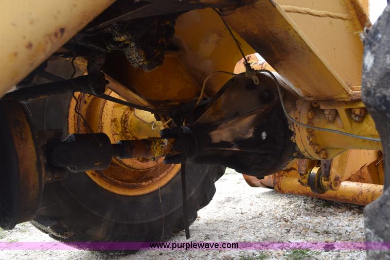 image for item E6248 Hough H30 wheel loader