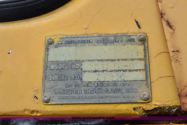 image for item E6248 Hough H30 wheel loader