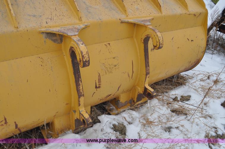 image for item F2189 JRB 744H material bucket