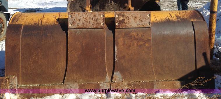 image for item F2189 JRB 744H material bucket