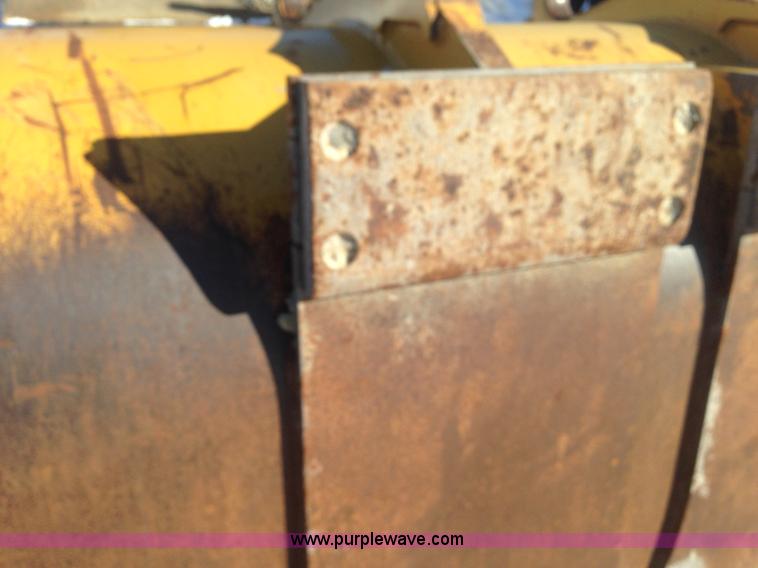 image for item F2189 JRB 744H material bucket