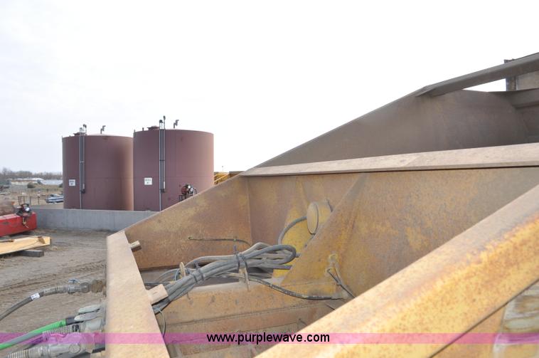 image for item F2212 1979 Load King bottom dump trailer