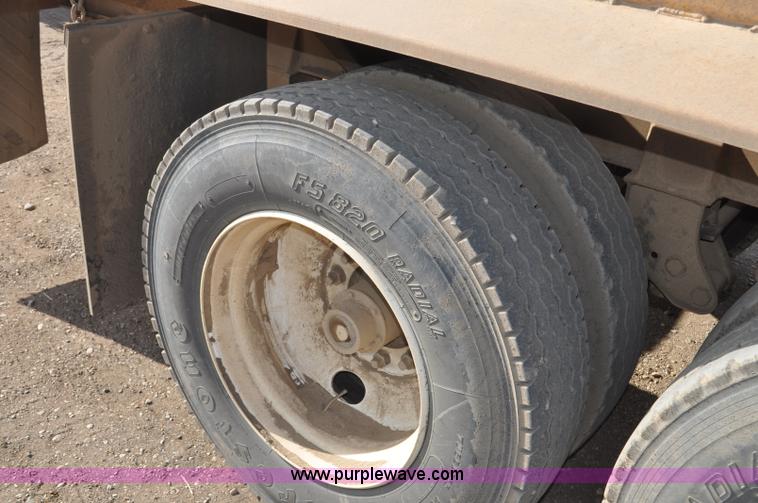 image for item F2212 1979 Load King bottom dump trailer