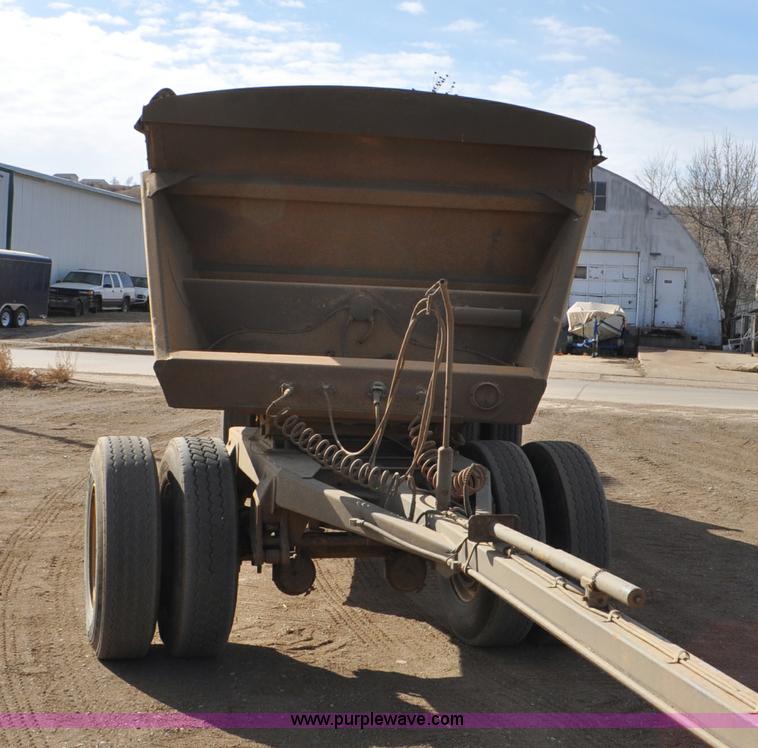 image for item F2213 1981 Load King 1015-R bottom dump pup trailer