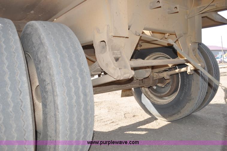 image for item F2213 1981 Load King 1015-R bottom dump pup trailer