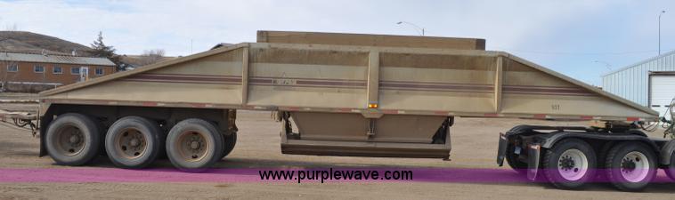 image for item F2214 1999 R-way 4221PRI bottom dump trailer