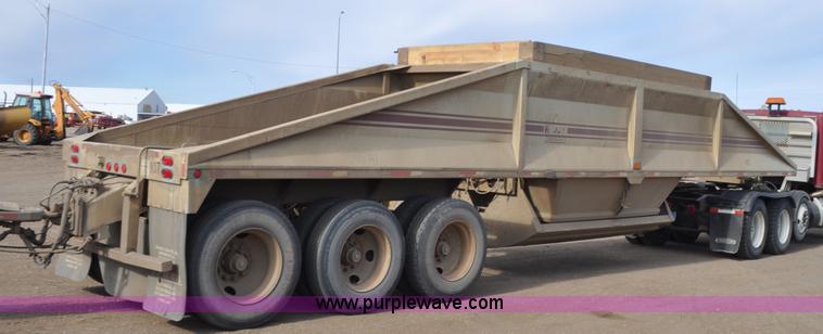 image for item F2214 1999 R-way 4221PRI bottom dump trailer