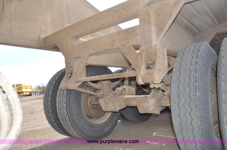 image for item F2214 1999 R-way 4221PRI bottom dump trailer