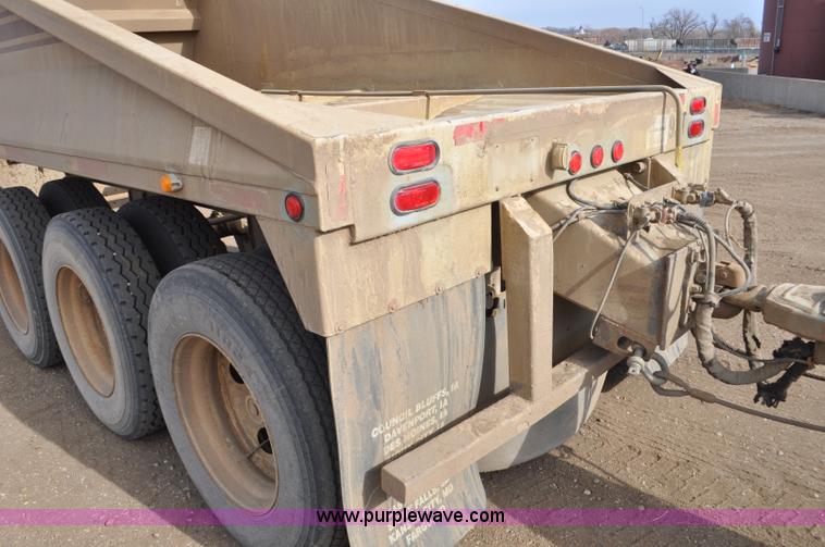 image for item F2214 1999 R-way 4221PRI bottom dump trailer