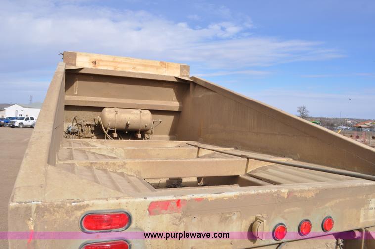 image for item F2214 1999 R-way 4221PRI bottom dump trailer