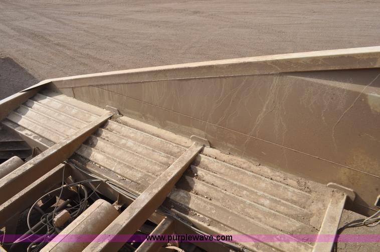 image for item F2214 1999 R-way 4221PRI bottom dump trailer