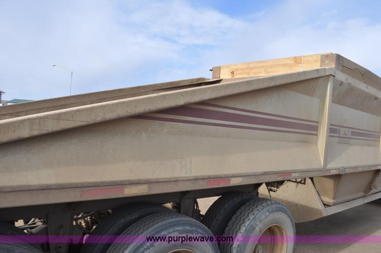 image for item F2214 1999 R-way 4221PRI bottom dump trailer