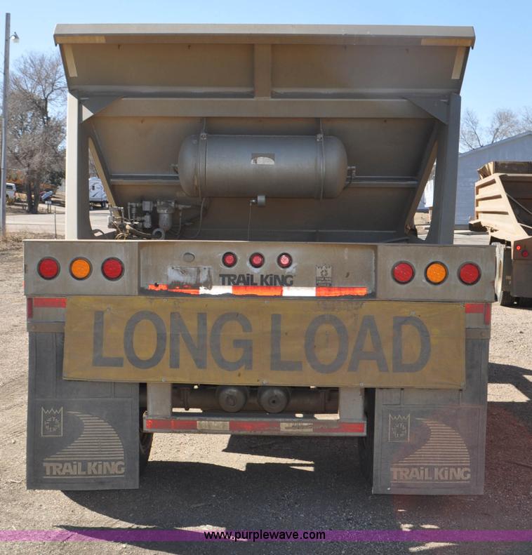 image for item F2215 2009 Trail King TKBDP11-202 bottom dump trailer