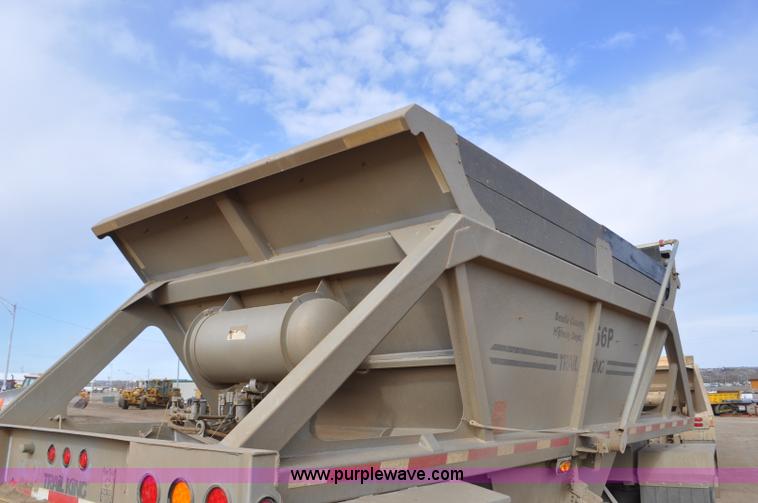 image for item F2215 2009 Trail King TKBDP11-202 bottom dump trailer