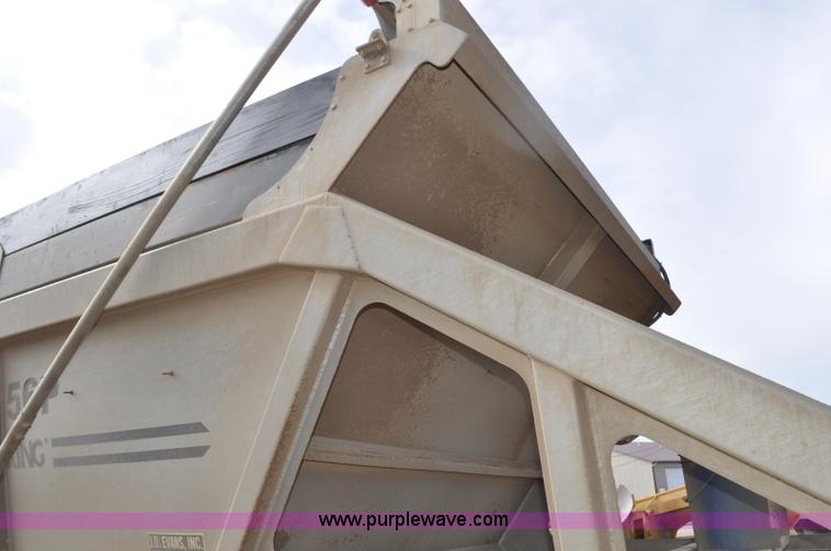 image for item F2215 2009 Trail King TKBDP11-202 bottom dump trailer