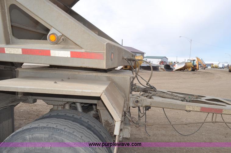 image for item F2215 2009 Trail King TKBDP11-202 bottom dump trailer